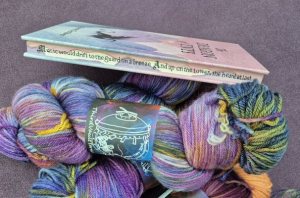 Photo of a hardcover with painted edges